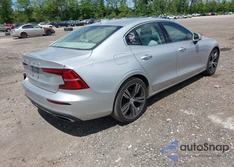 2022 Volvo S60 B5 Inscription из США, поврежденный, VIN 7JRL12FL5NG173925